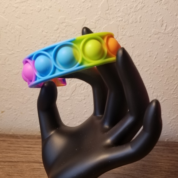 3/$30❤️💜"POP IT"  Multicolor Rainbow Fidget Toy Sensory Bracelet - Picture 4 of 8